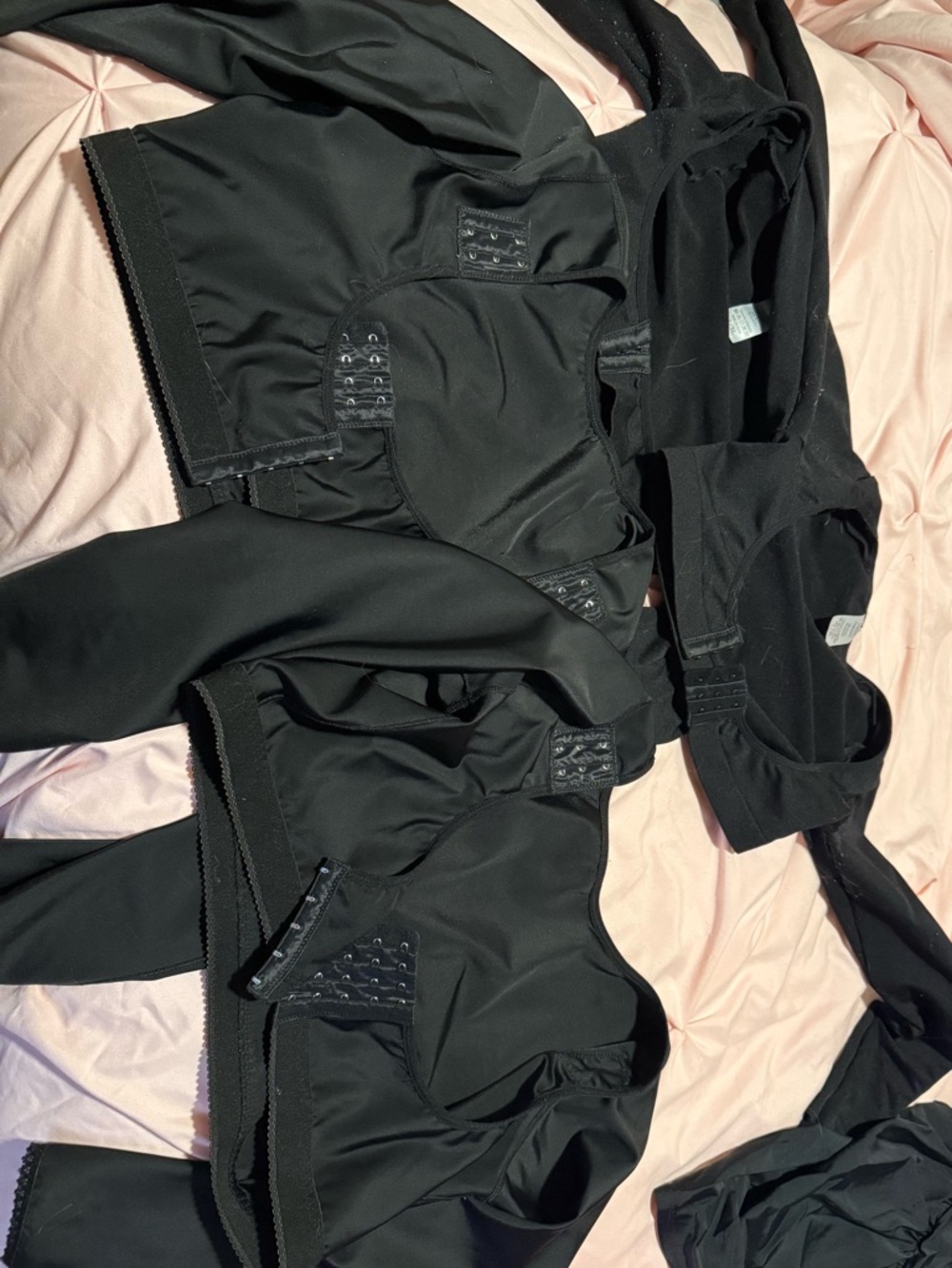 Black Hook-&-Eye Front Closure Sports Bra (Set)